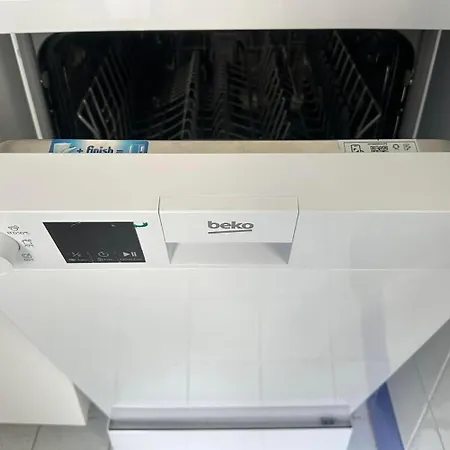 Ulpiano Vaticano Centro * روما